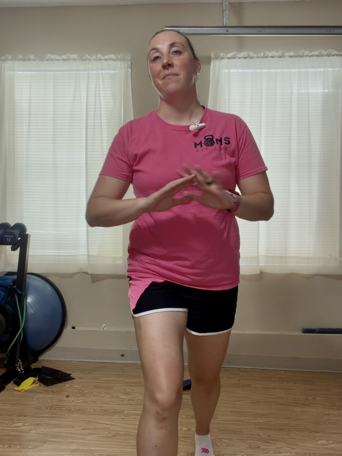 Jen Landry of Moms Fit Life saying don't stretch